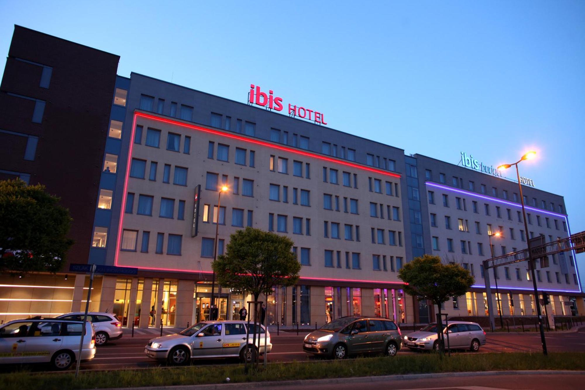 Ibis Krakow Stare Miasto Esterno foto